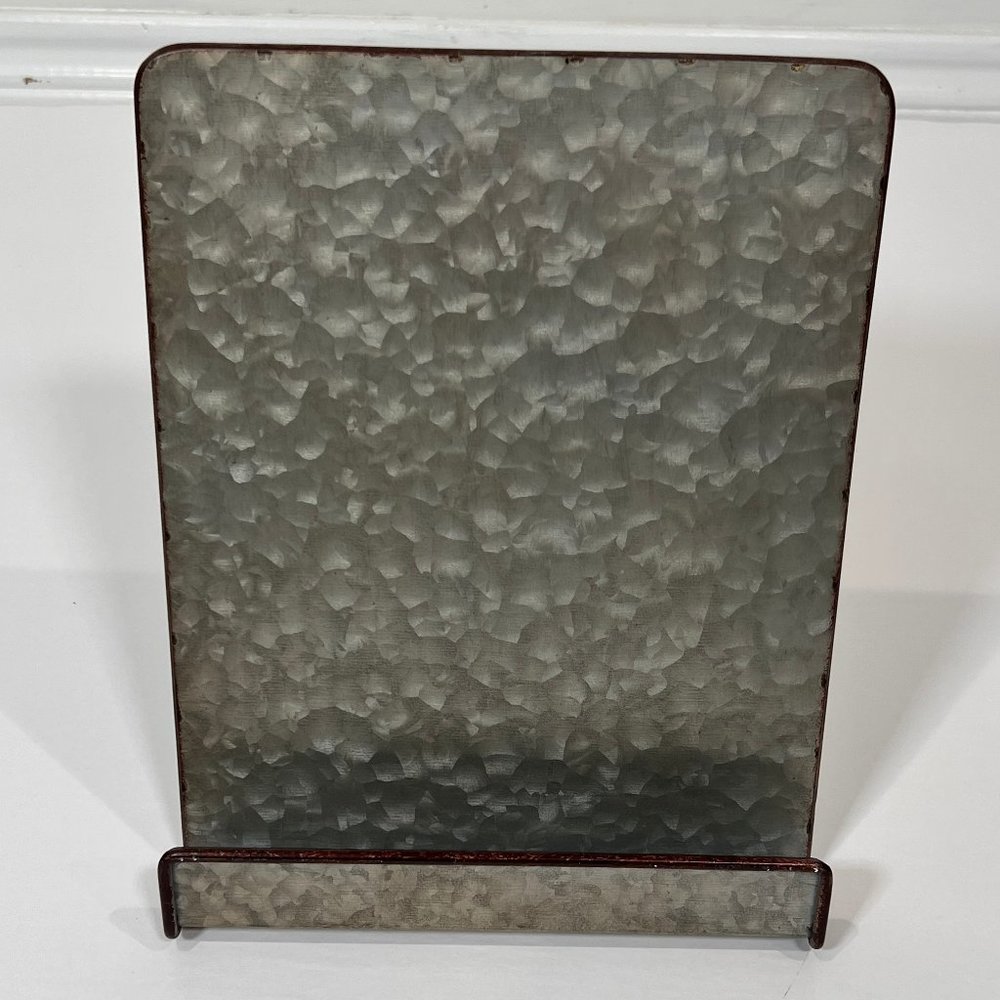 Metal Tabletop Book/Frame Standing Easel